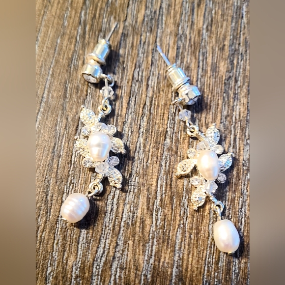 Wedding Jewelry Set - Picture 4 of 4